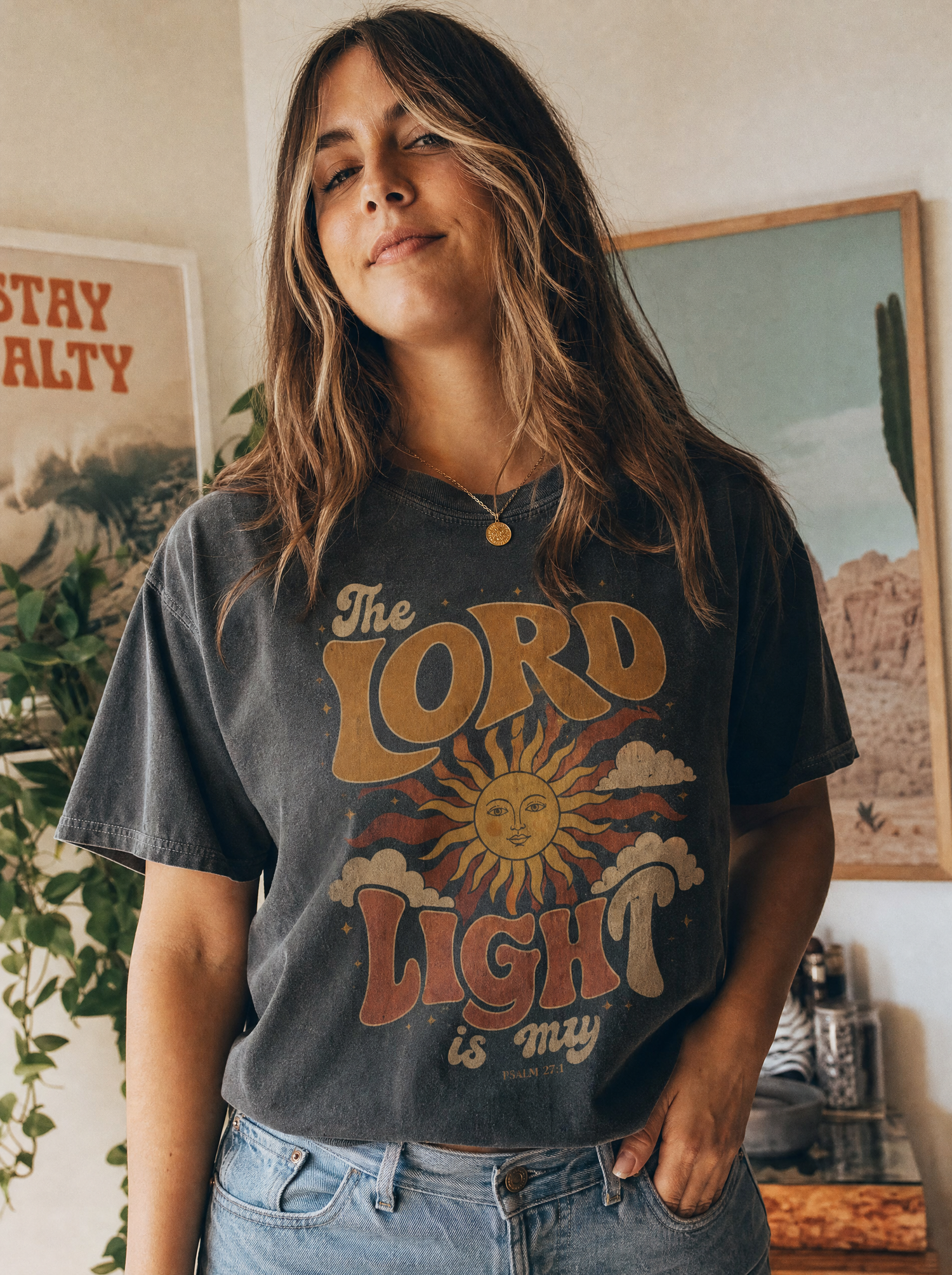 Vintage Faith – model wearing a retro faith tee